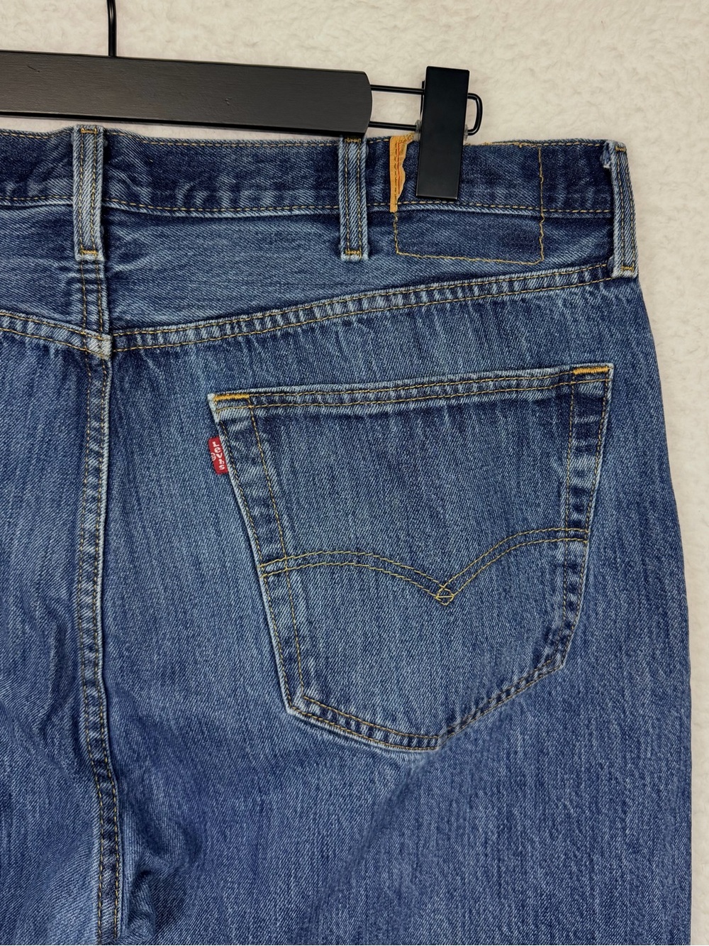 LEVI’S • Classic Blue Straight Fit Button-Fly Denim Jeans, 40x32 - Picture 6 of 10